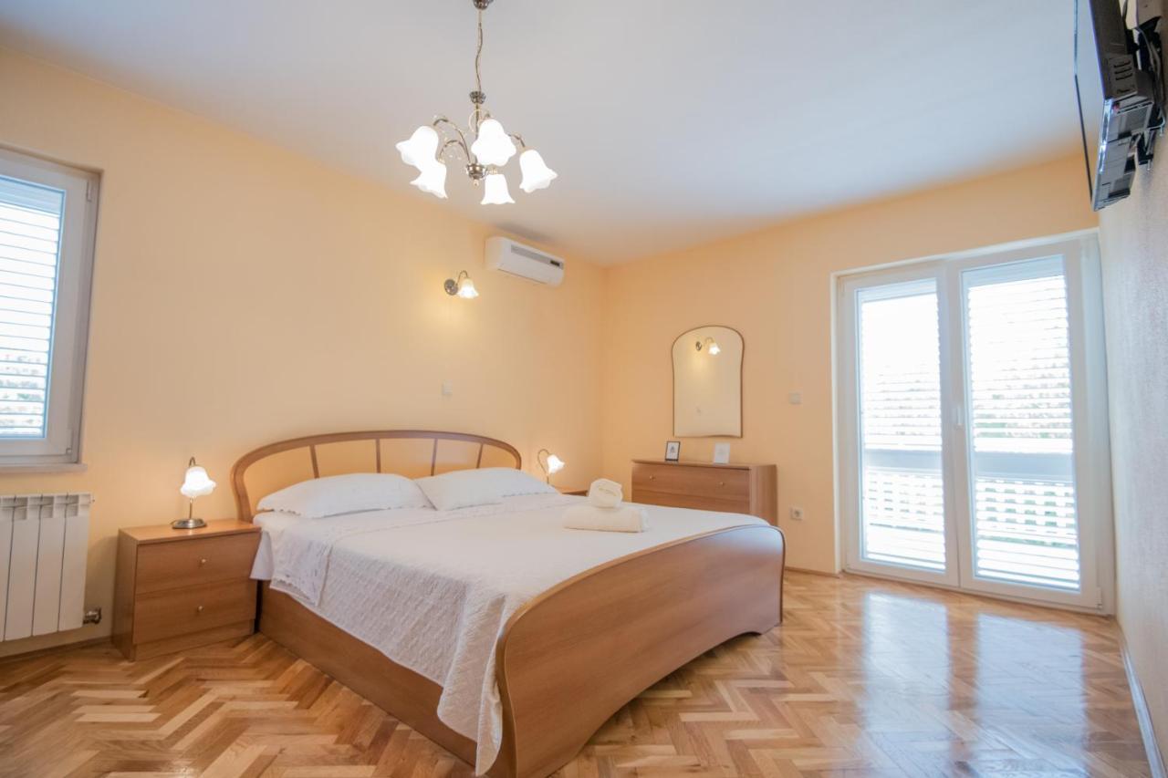 Villa Glorija Grubine Екстер'єр фото